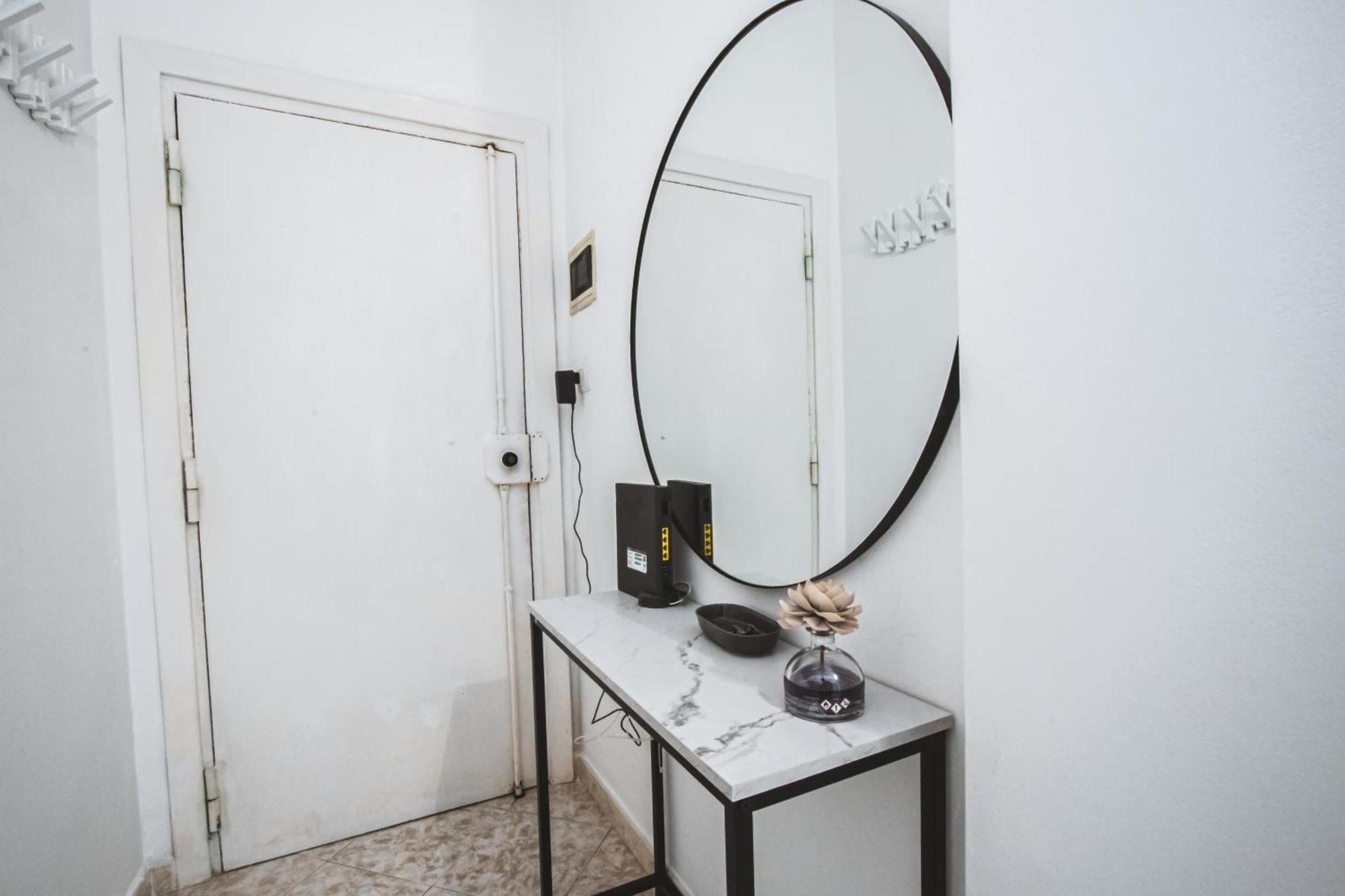 Favolhouse Apartment บารี ภายนอก รูปภาพ
