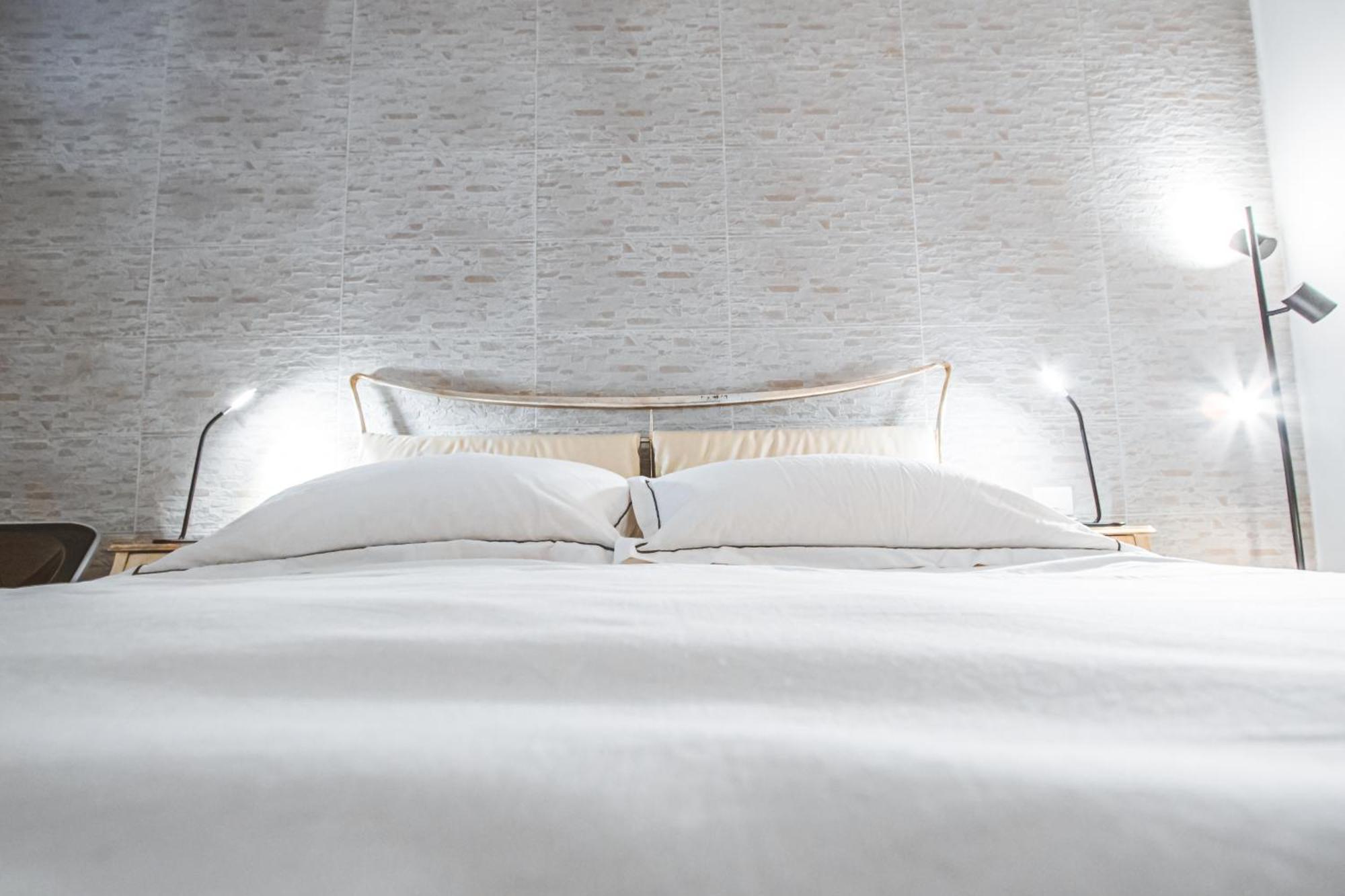 Favolhouse Apartment บารี ภายนอก รูปภาพ