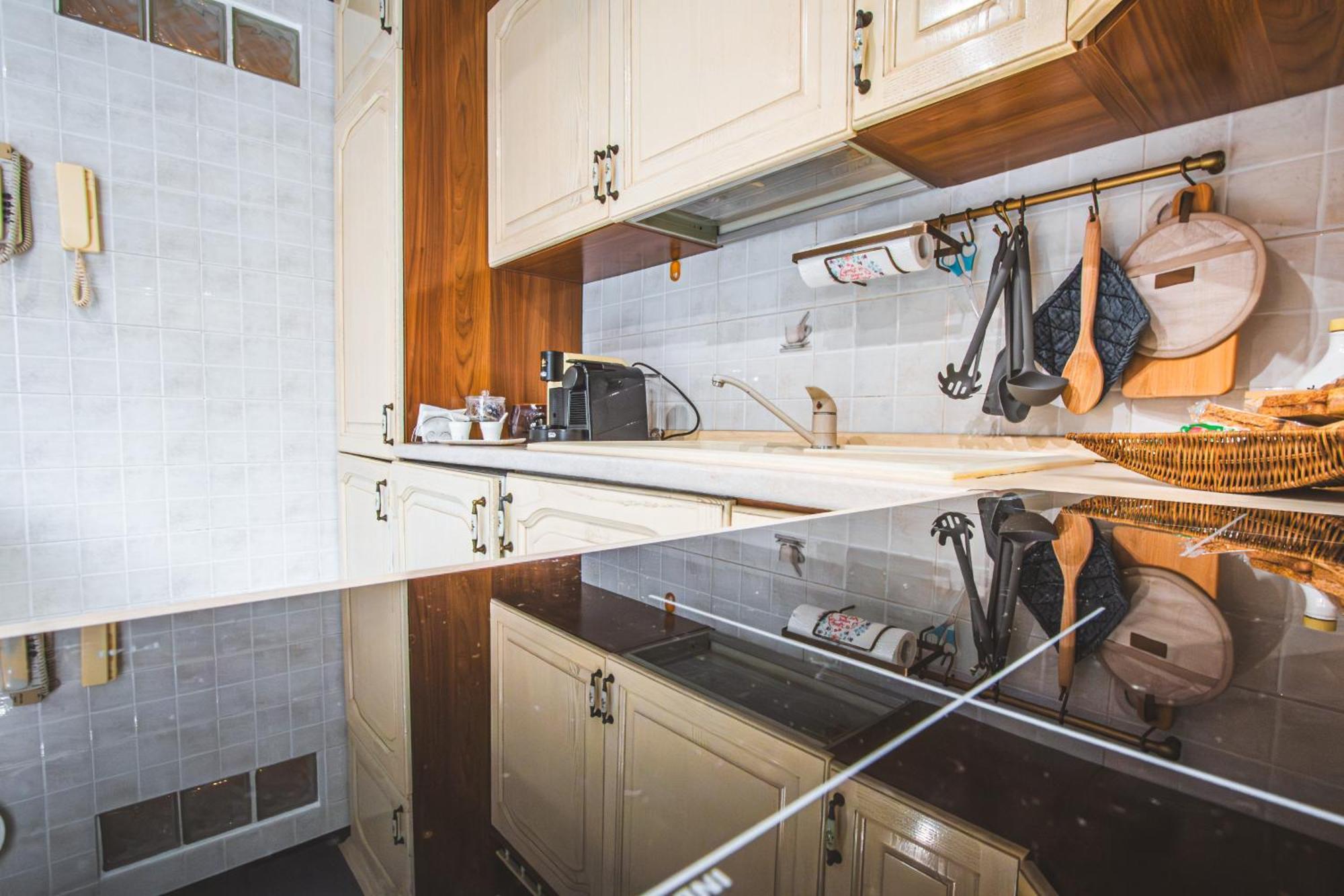 Favolhouse Apartment บารี ภายนอก รูปภาพ