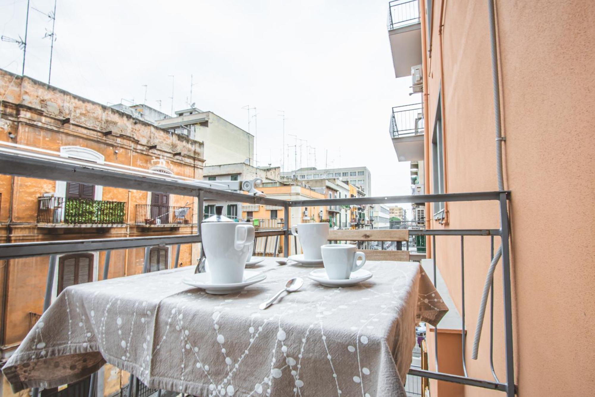 Favolhouse Apartment บารี ภายนอก รูปภาพ